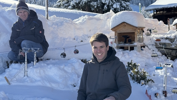 Le ski et le snowboard se pratiquent en miniature à la Forclaz